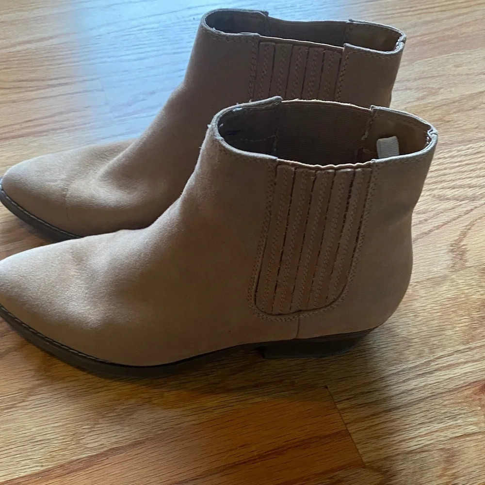 Women's Tan Ankle Boots